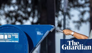 US Postal Service rule tightens mail-in voting despite court orders blocking changes | US voting rights