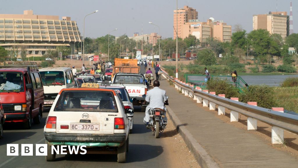 US missionary released following kidnap in Niger, Christian group says - BBC