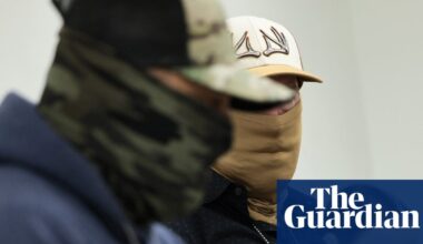 US federal judge blocks New York’s ban on ICE officers wearing masks | New York