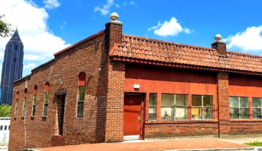 1920s building near Ponce City Market up for grabs. Any big ideas?