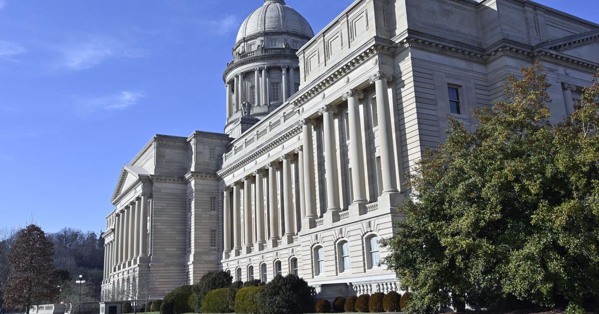 New Kentucky law aims to keep people in mental health crises out of jails, hospitals | Local News
