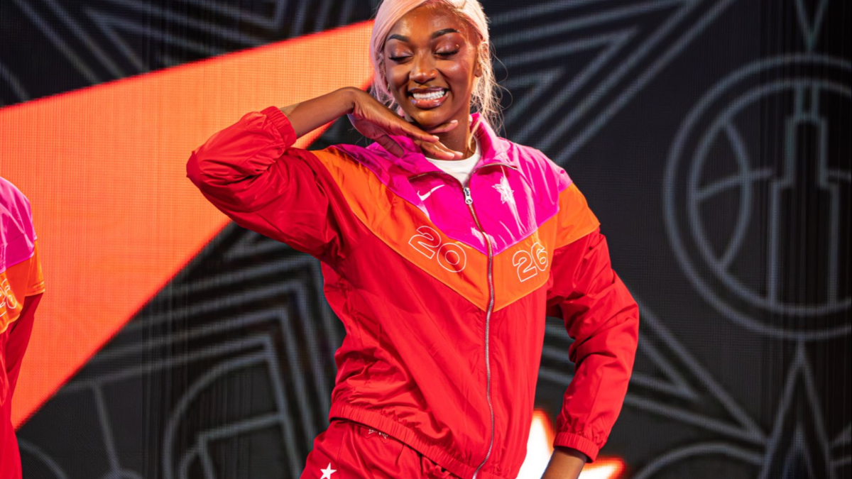 Angel Reese wins over Atlanta with a gift that touched her community