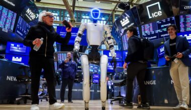 AI Could Live up to the Hype and Still Leave Investors Disappointed: Moody's