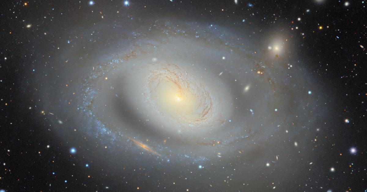 Researchers, Berkeley Lab physicist unveil largest-ever 2D color map of universe | Research And Ideas