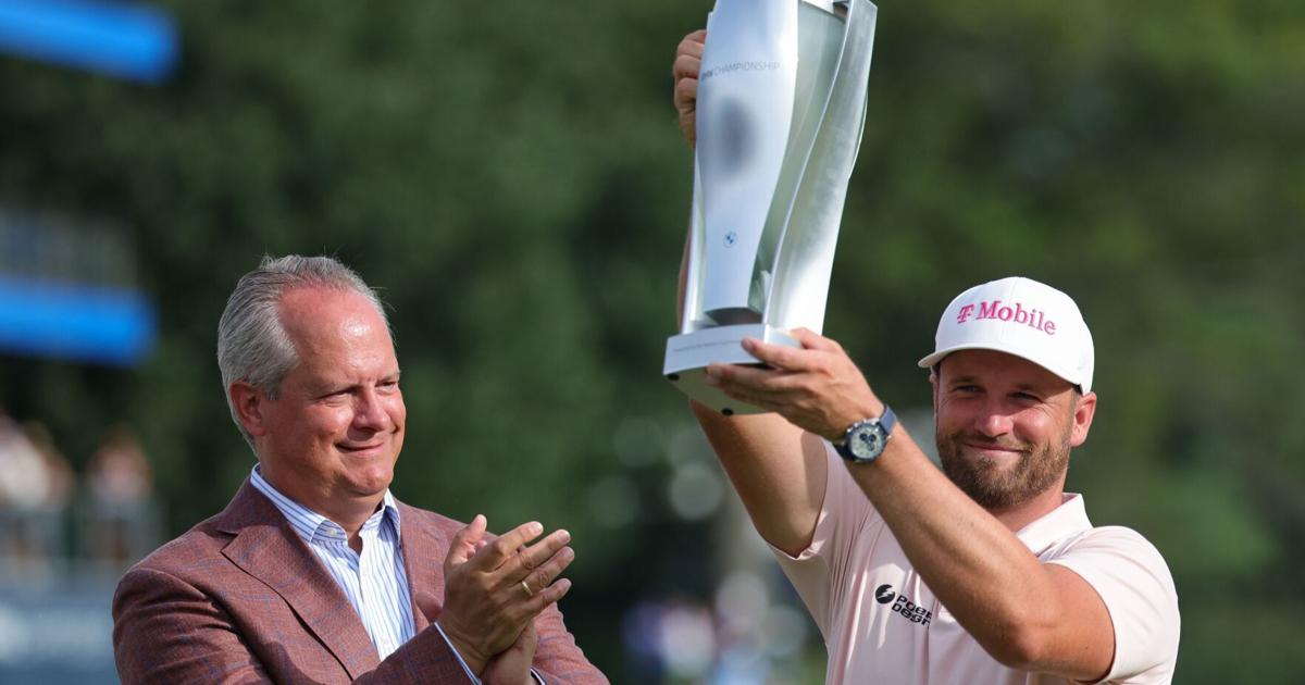 Wyndham Clark holds on to win BMW Championship in front of record crowds at Bellerive - STLtoday.com