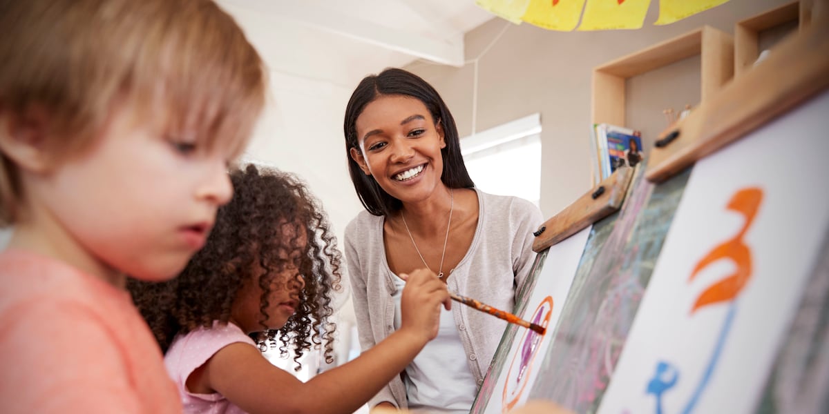 Louisville Visual Art opening registration for Free children’s fine art classes for Fall