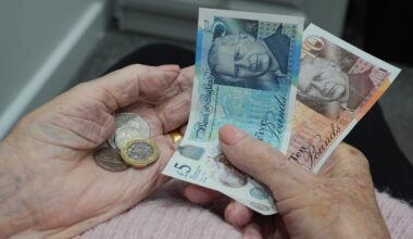 Millions of benefit claimants to receive their payments two days early - The Independent
