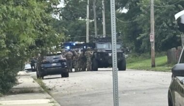 SWAT executes warrant after deadly Pittsburgh shooting