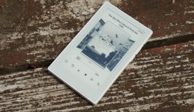 The ReTerminal Sticky Is An E-Paper Display Begging You To Hack It