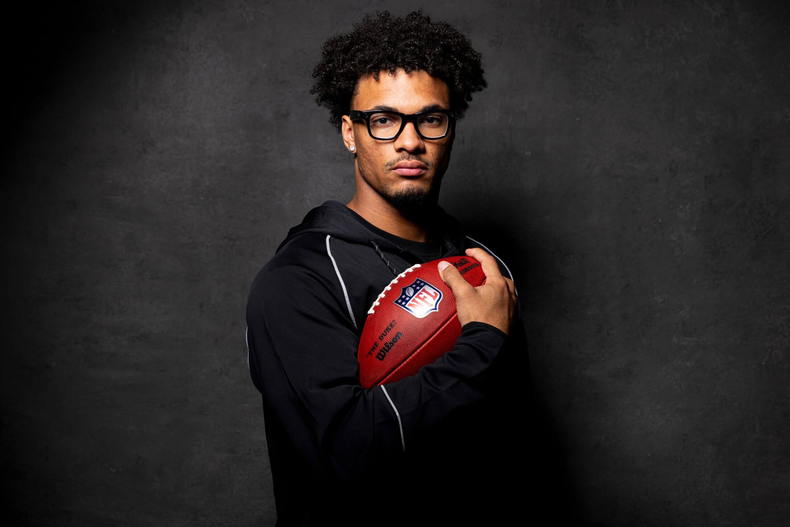 Oregon tight end Kenyon Sadiq poses for a portrait during the 2026 NFL Scouting Combine on Thursday, February 26, 2026 in Indianapolis, Indiana.