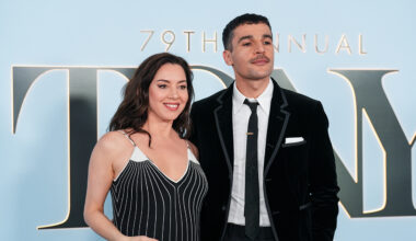 Aubrey Plaza Chris Abbott