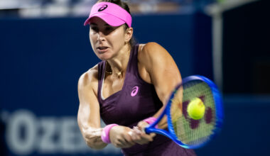 Bencic withdraws from Toronto quarterfinal with injury; Gauff advances to final 4