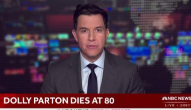 How the Broadcast News Networks Are Covering Dolly Parton's Death