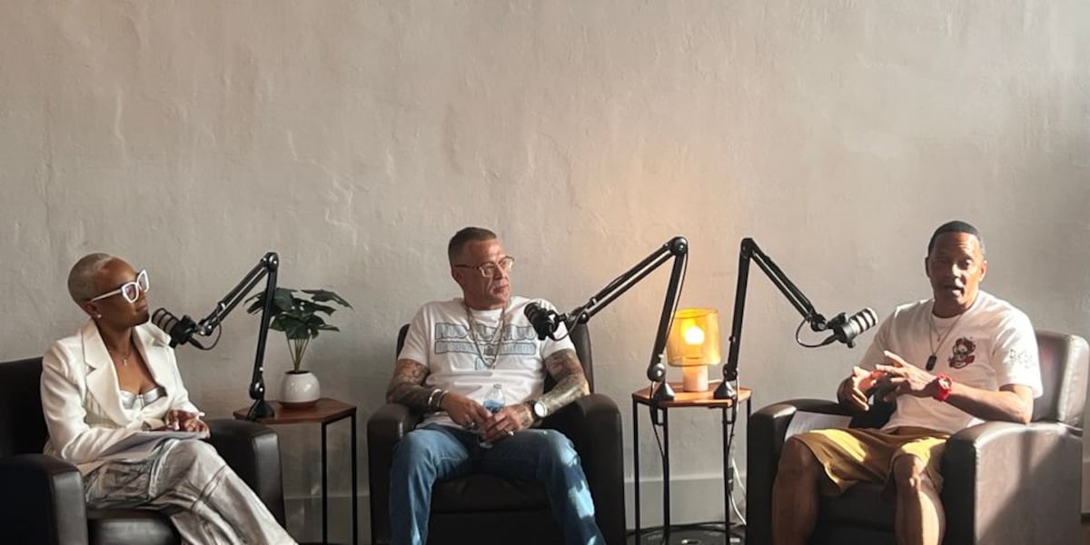 Roanoke event uses storytelling and performance to spark mental health conversations