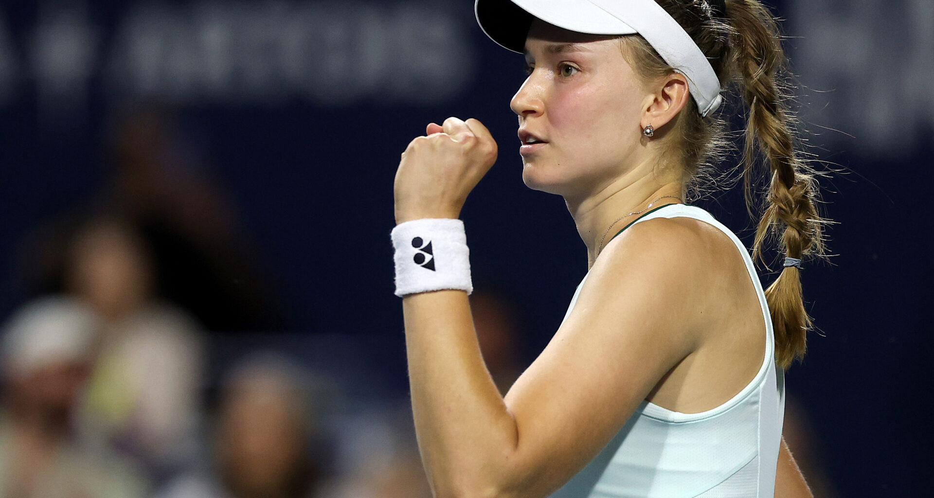By the numbers: Rybakina tops Gauff for fourth three-set win in Toronto