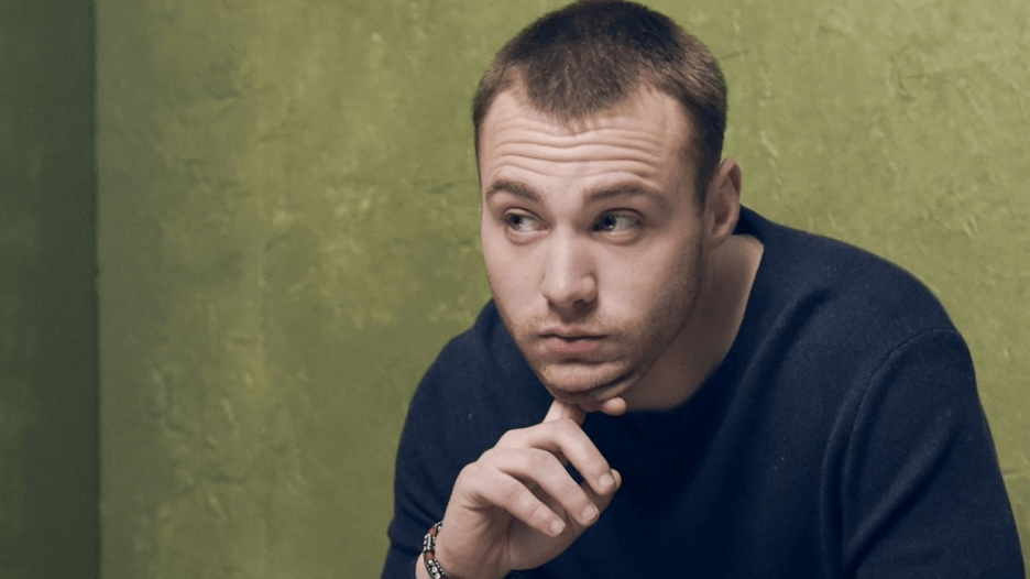 Emory Cohen To Star In Dark Comedy 'Thick' From Joshua Ryan Dietz