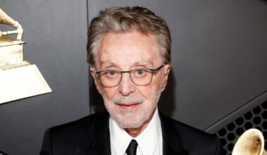 Frankie Valli Says ‘I Am Not Retired' Refuting Brother's Claim