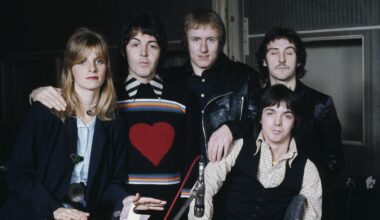 5 of the Grooviest Songs Turning 50 This Year That Still Make Me Want to Dance