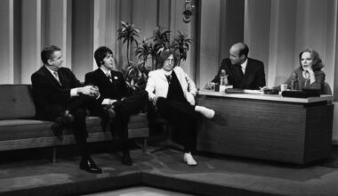 Remembering When Two Beatles Made an Awkward Appearance on a Johnny Carson-Less ‘Tonight Show’ in 1968