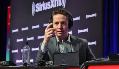 Tom Pelissero joins Netflix’s NFL coverage after recent ESPN layoff
