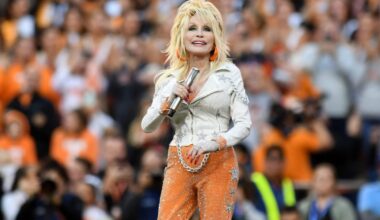 ‘Queen of east Tennessee’: Vols set to honor Dolly Parton with helmet sticker