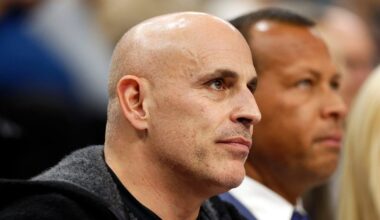 Marc Lore selling controlling stake of Timberwolves, Lynx to Marc Stad at $4.5B valuation