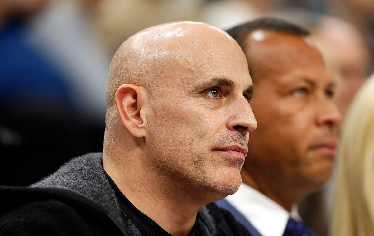 Marc Lore selling controlling stake of Timberwolves, Lynx to Marc Stad at $4.5B valuation