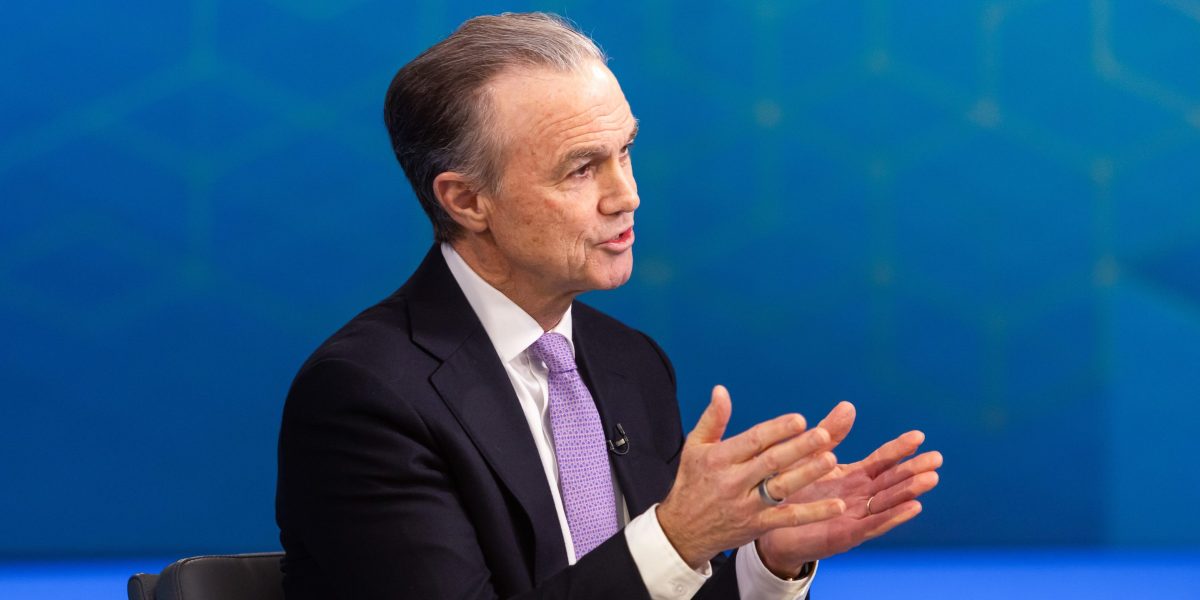 'A fantastic amount of money to have borrowed': a top Wall Street wealth advisor is stunned by the national debt