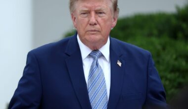 Trump’s stock disclosure shows more than 1,000 trades in June