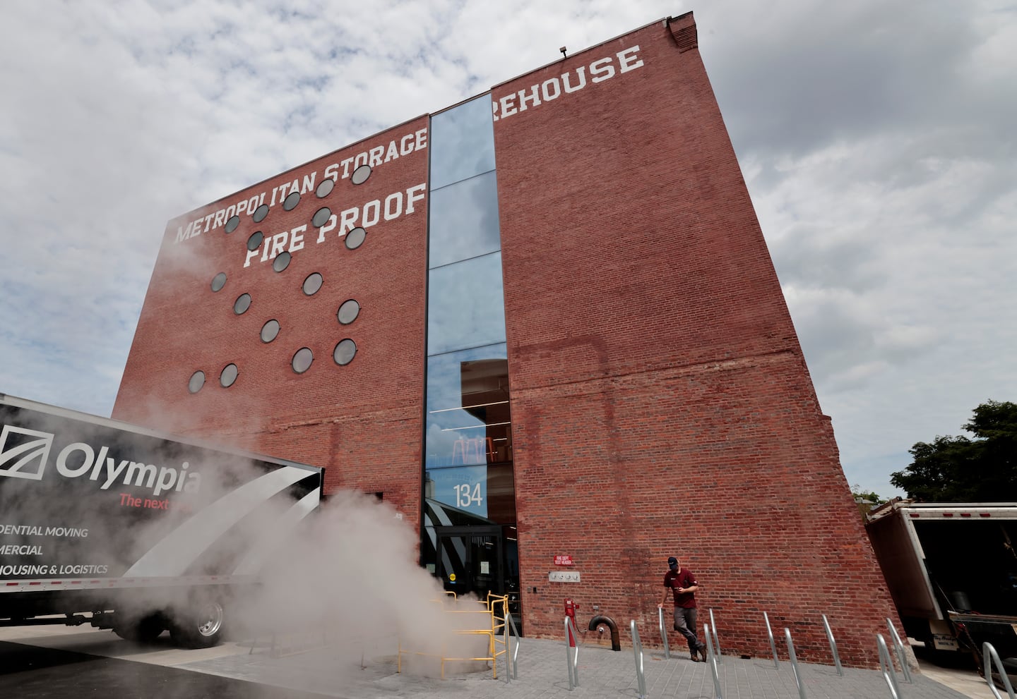 The Metropolitan Storage Warehouse, new home of MIT's School of Planning and Architecture.