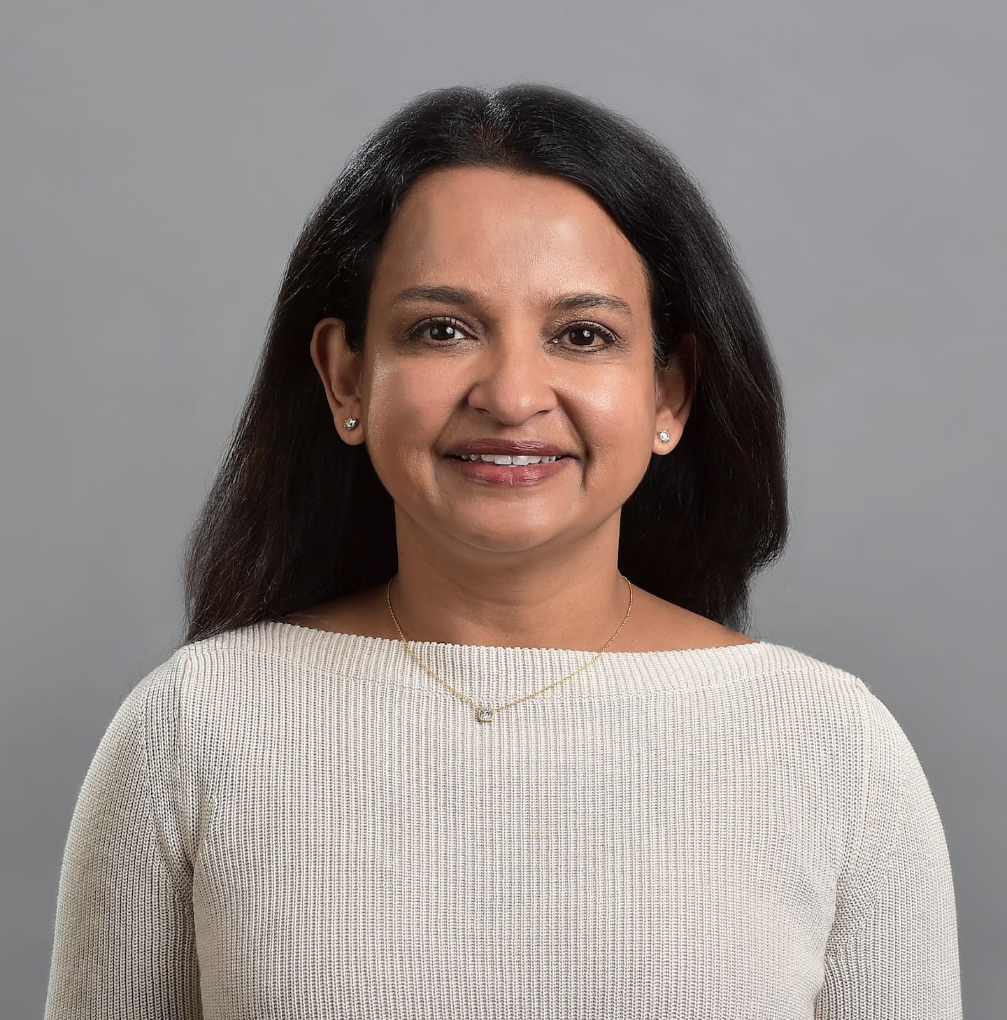 Dr. Arati Reddy is a board-certified endocrinologist at UChicago Medicine AdventHealth Bolingbrook.