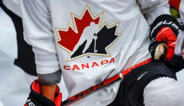 Canada routs United States in Hlinka Gretzky Cup gold-medal game