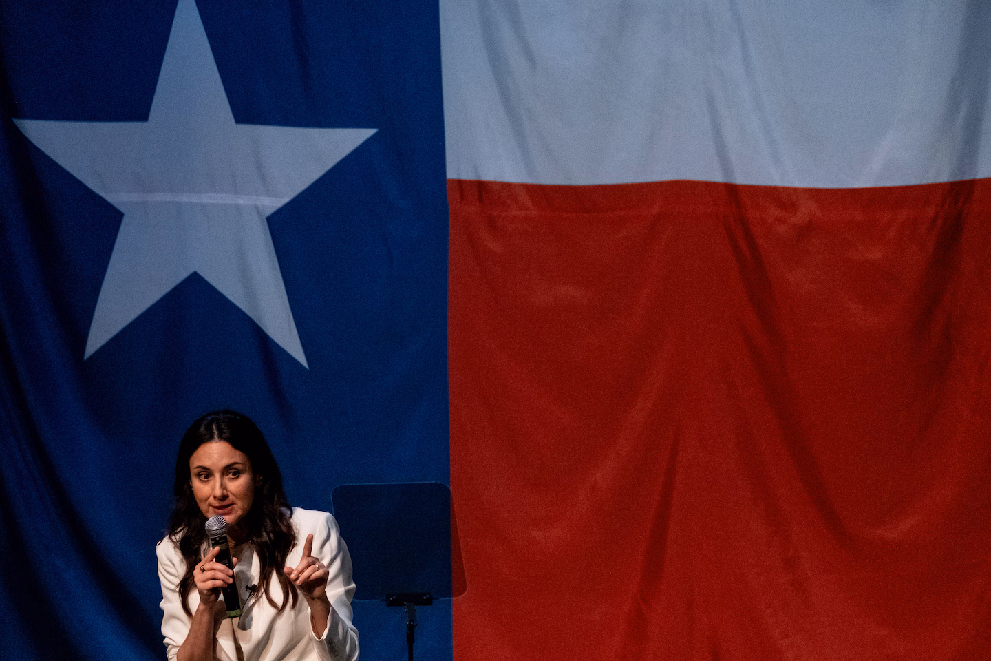 Some Texas conservatives are planning to vote Democratic