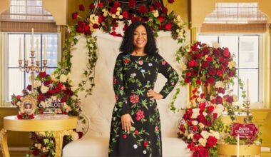 Shonda Rhimes Renews Overall Deal With Netflix