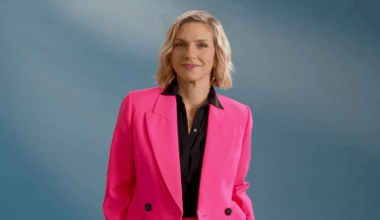 Rhea Seehorn ‘Pluribus’ Interview & Season 2 Questions