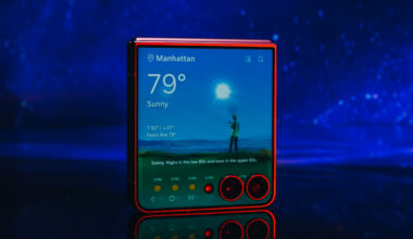 Galaxy Z Flip 8 with Weather app on cover screen