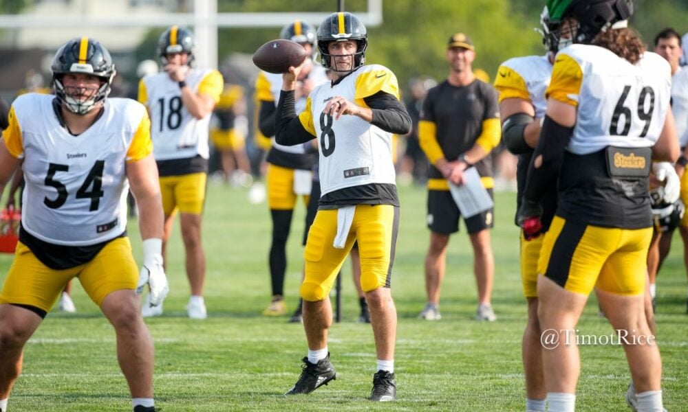 Aaron Rodgers Will Sit Out Steelers' Preseason Opener, Quarterback Pecking Order Revealed