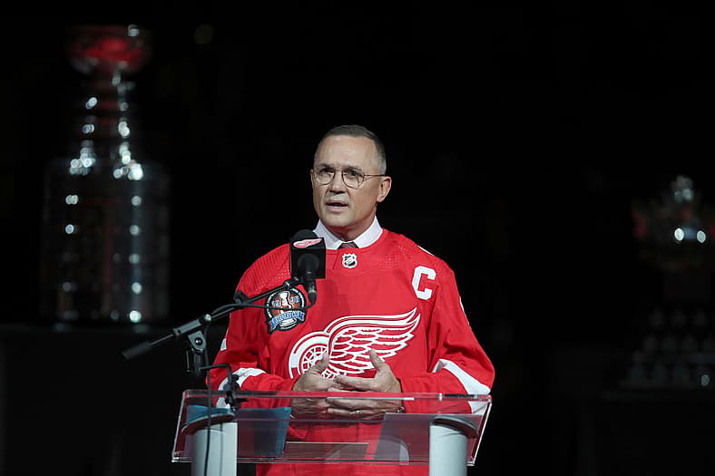 Steve Yzerman talks to fans about the 1997-98 Stanley Cup run during a ceremony honoring that championship run Saturday, Nov. 5,