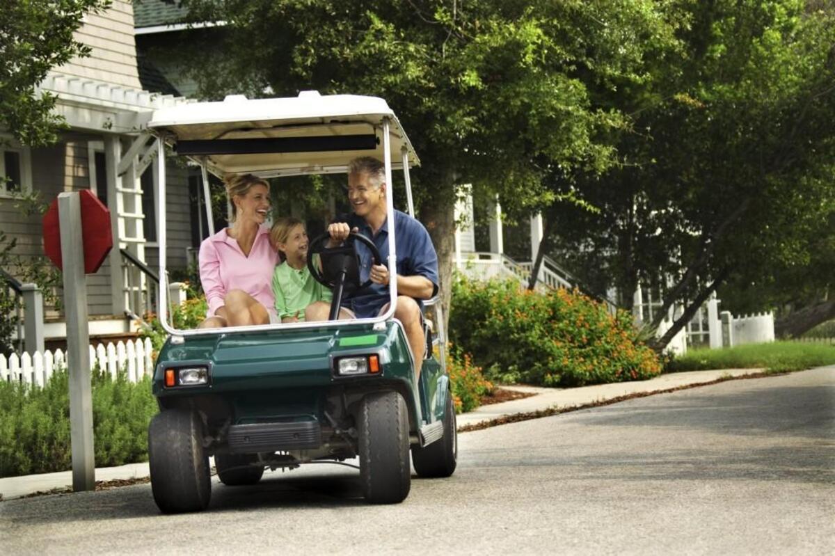 The top 10 golf courses in the United States include clubs in Oregon, Georgia, Nebraska and New York.