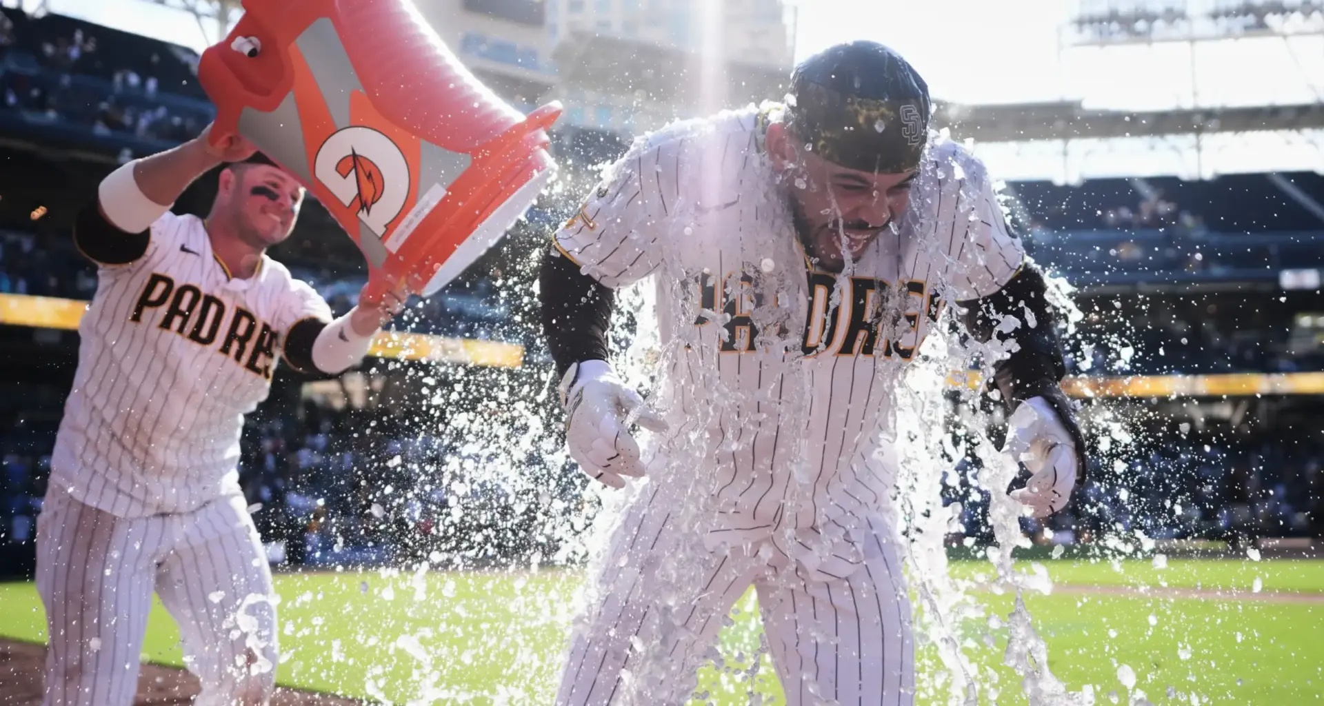 Padres win 4-3 in 11 innings to sweep MLB-leading Brewers