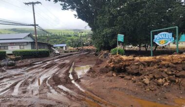 Still recovering from Hurricane Lala, Hawaii prepares for a possible weekend cyclone