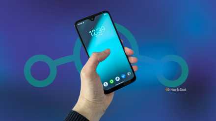 A Motorola phone running LineageOS.