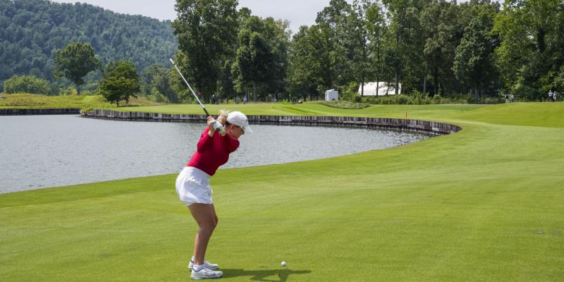 Rachel Heck plays her second shot on the seventh hole during the round of 64.