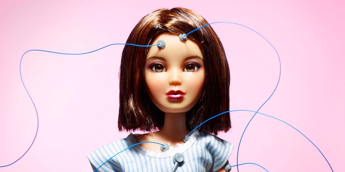What Happens When the Internet Becomes Your Doctor? A Look Into the Rise of DIY Healthcare