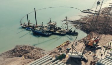 BREAKING NEWS: Dredging work underway for Iraq's first LNG import terminal
