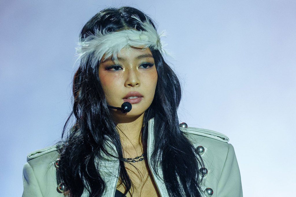 JENNIE Apologizes to Fans 'Disappointed' by BLACKPINK's Anniversary