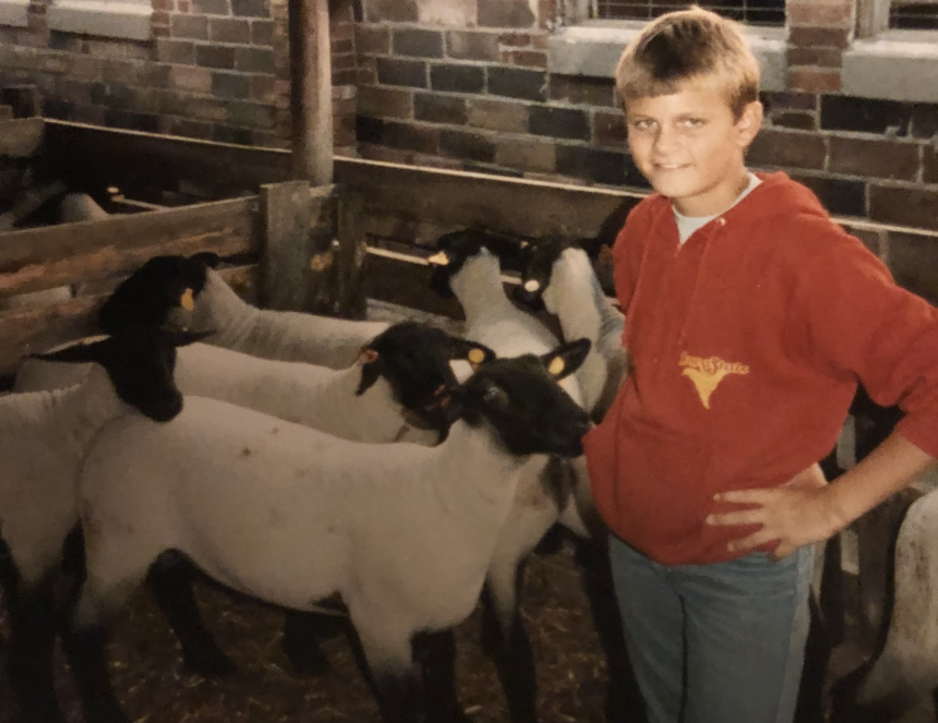 Brian Thompson is seen as a child in this family photo.