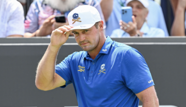 Bryson DeChambeau boots media member from range session