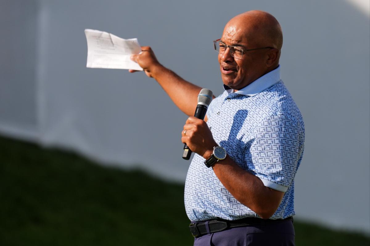 Why Mike Tirico might not have taken lead golf anouncer role