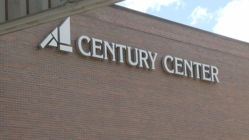 {p}On Thursday, the Civic Center Board of Managers approved a resolution that the museum's lease at the Century Center will expire in 3 years. (WSBT photo){/p}